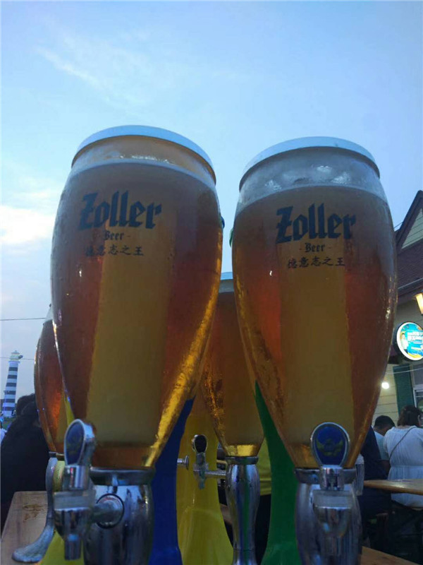 来金沙滩啤酒城德国索伦Beer Garden品酒中贵族 尝舌尖美食