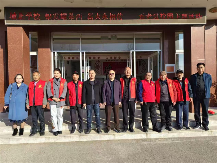 银发耀莱西 薪火永相传——“五老进校园”活动赋能青少年成长